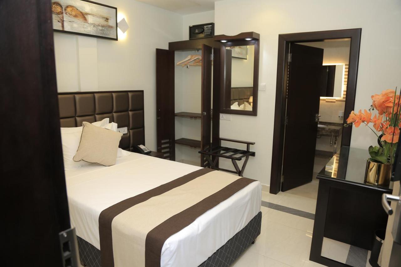 Viveka Hotel Colombo Kalubowila West 외부 사진