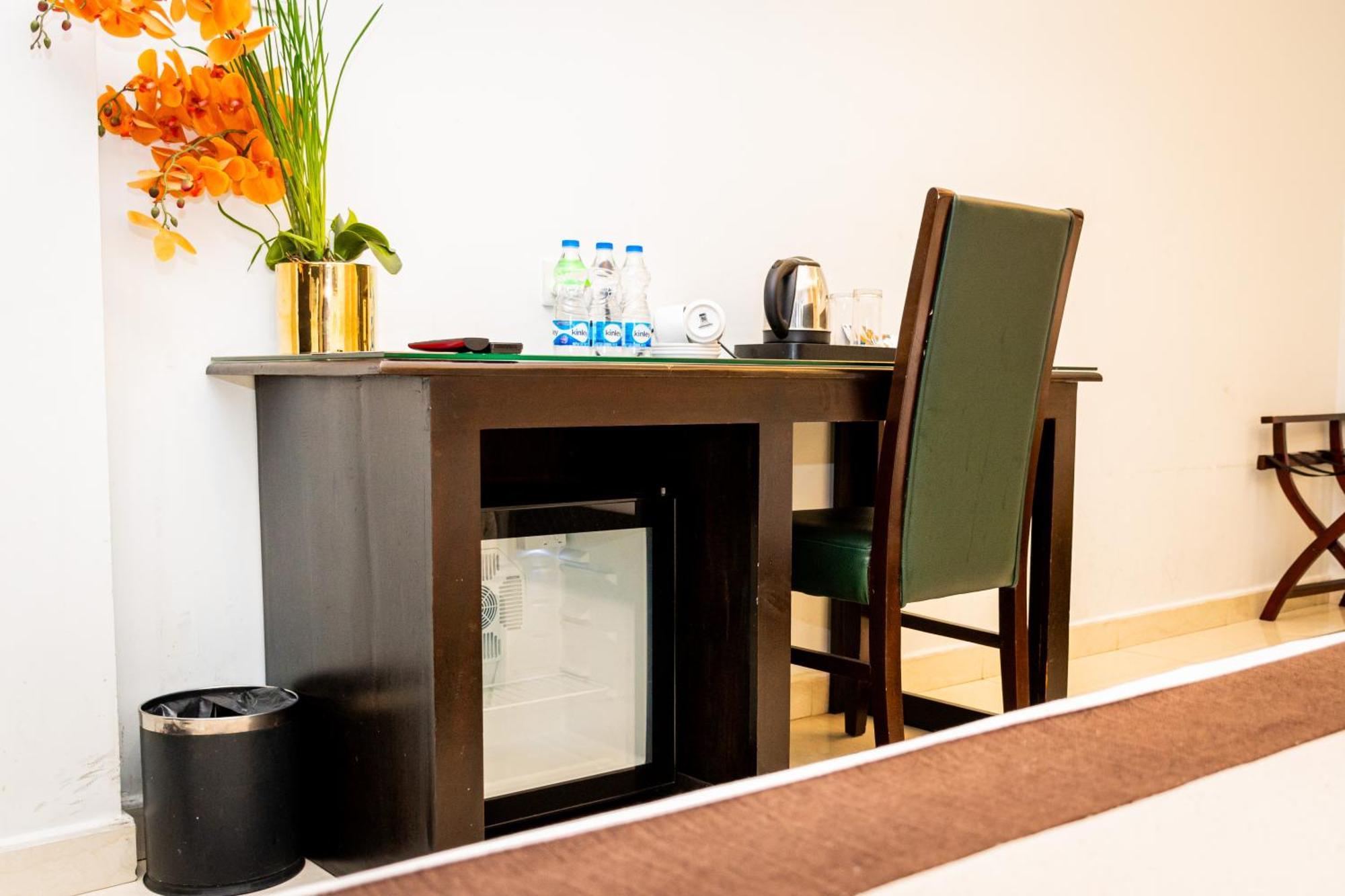 Viveka Hotel Colombo Kalubowila West 외부 사진